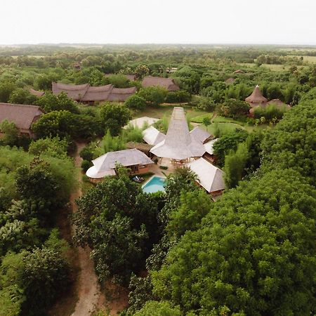 Waikelo Maringi Sumba By The Sumba Hospitality Foundation מראה חיצוני תמונה