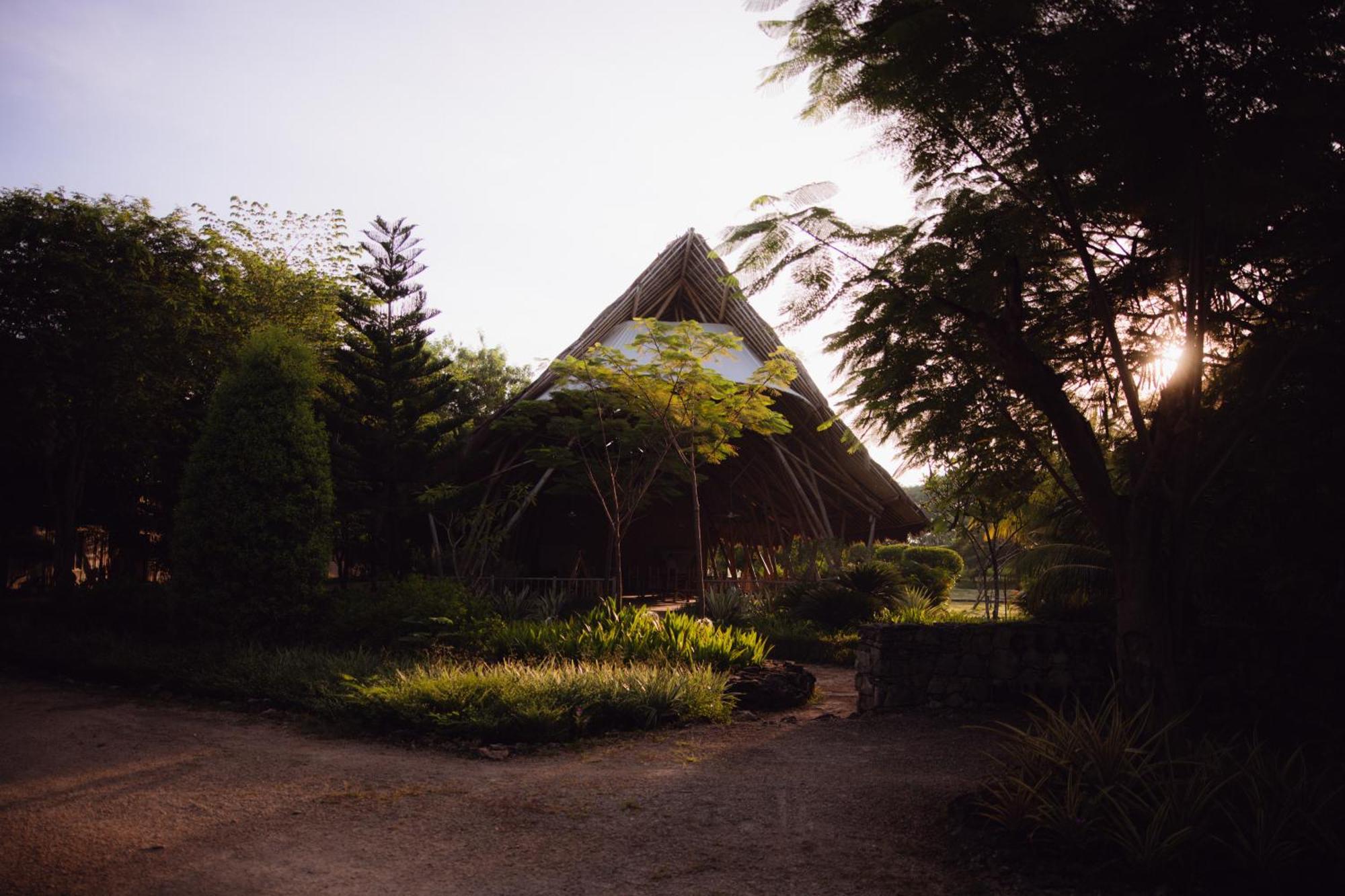 Waikelo Maringi Sumba By The Sumba Hospitality Foundation מראה חיצוני תמונה